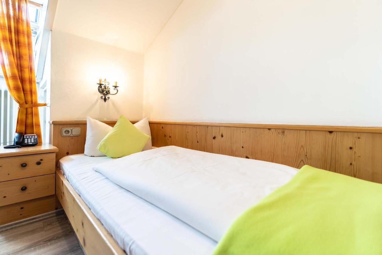 Hotel-Gasthof Zum Dragoner Peiting Exterior foto